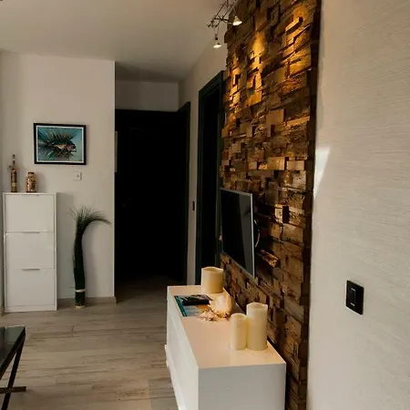 Crystal Sea - - Brac Bol